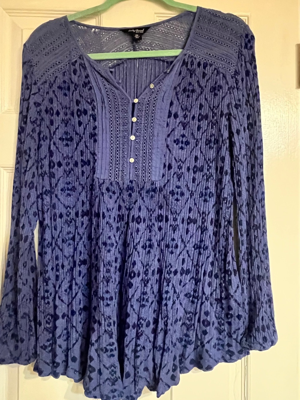 Lucky Brand Blue Long-Sleeve Peasant Tunic with Dotted Floral Print